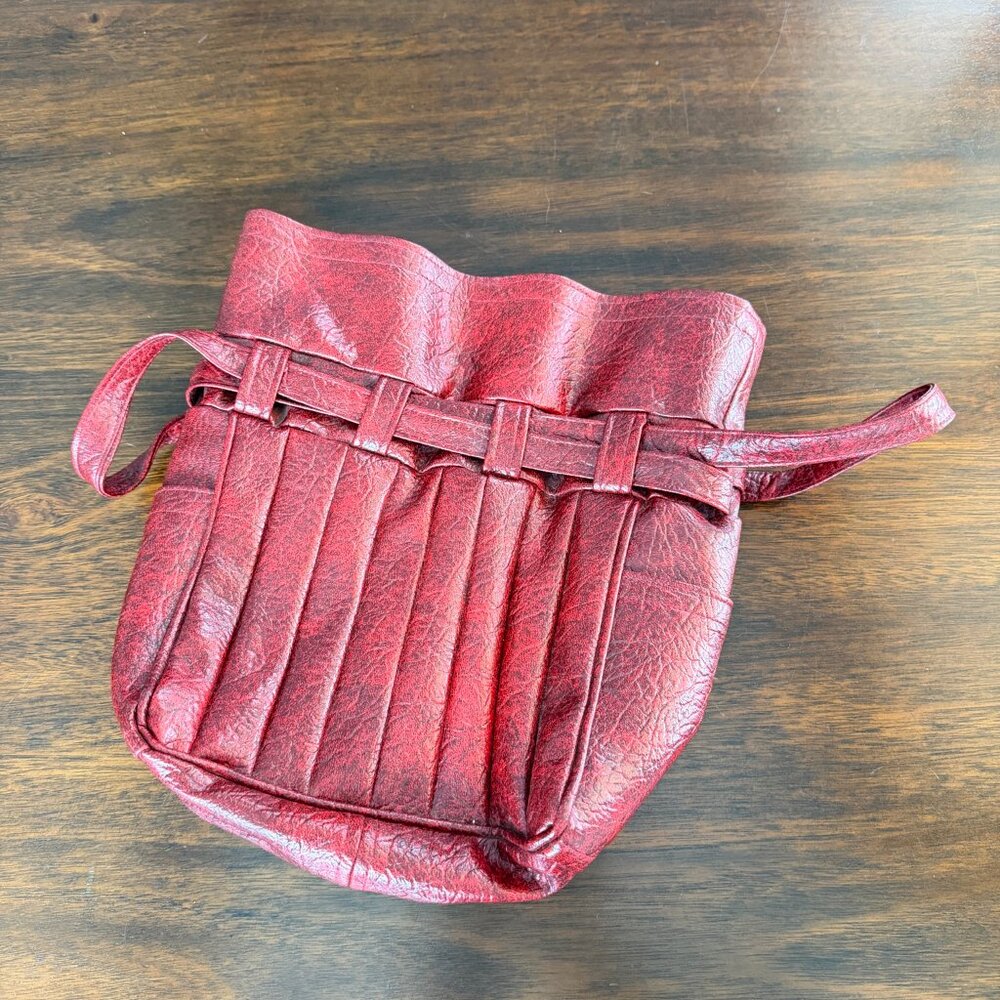 2/$40 🌸 Vintage Red Leather Drawstring Bag - Picture 2 of 9